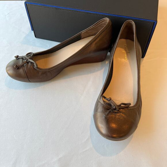 Cole Haan Nike Air Tali Closed Toe Wedge Shoes Copper | Women's size 8 - Picture 1 of 13